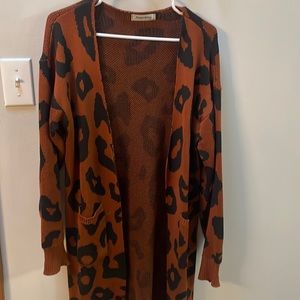 Midi leopard print cardigan